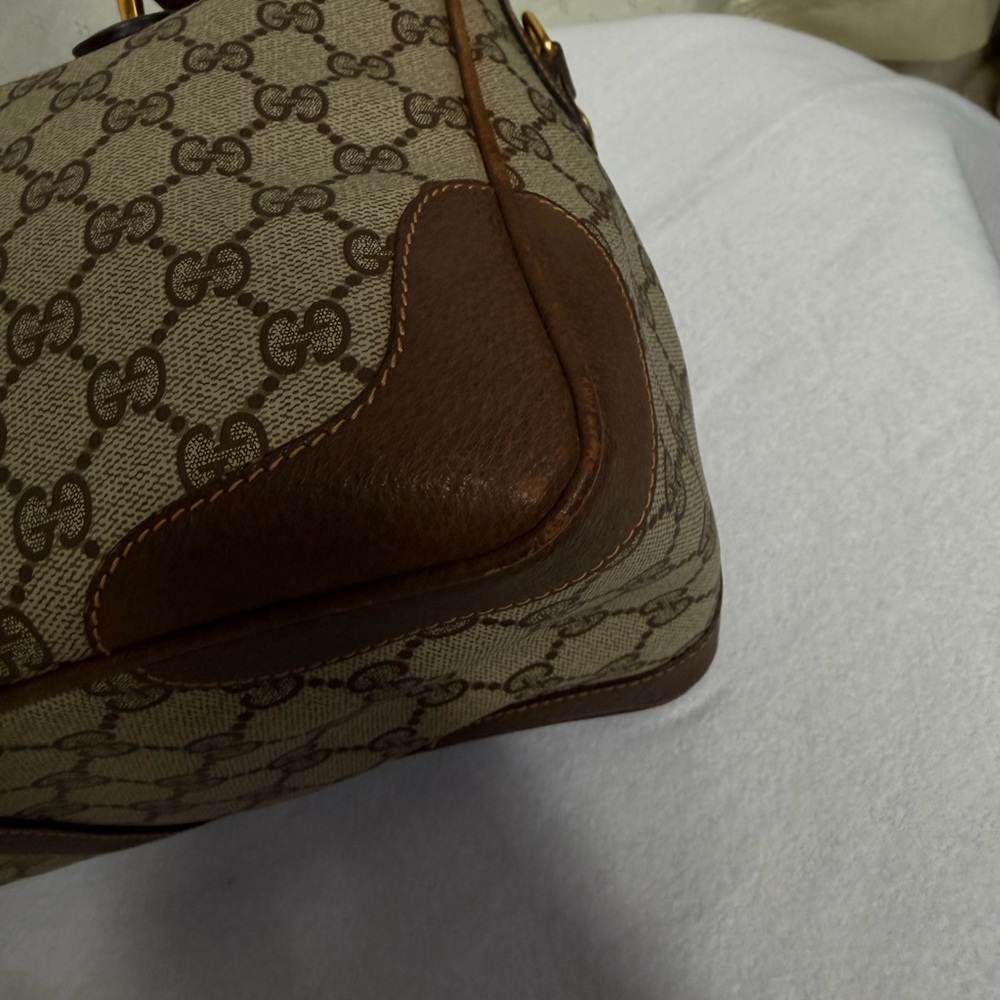 Authentic Vintage Gucci Brown Monogram Handbag - Picture 10 of 16